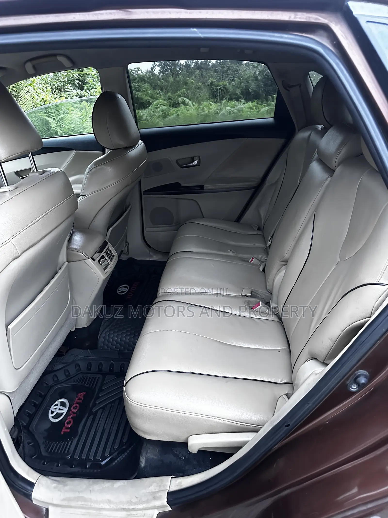 Toyota Venza 2010 Brown