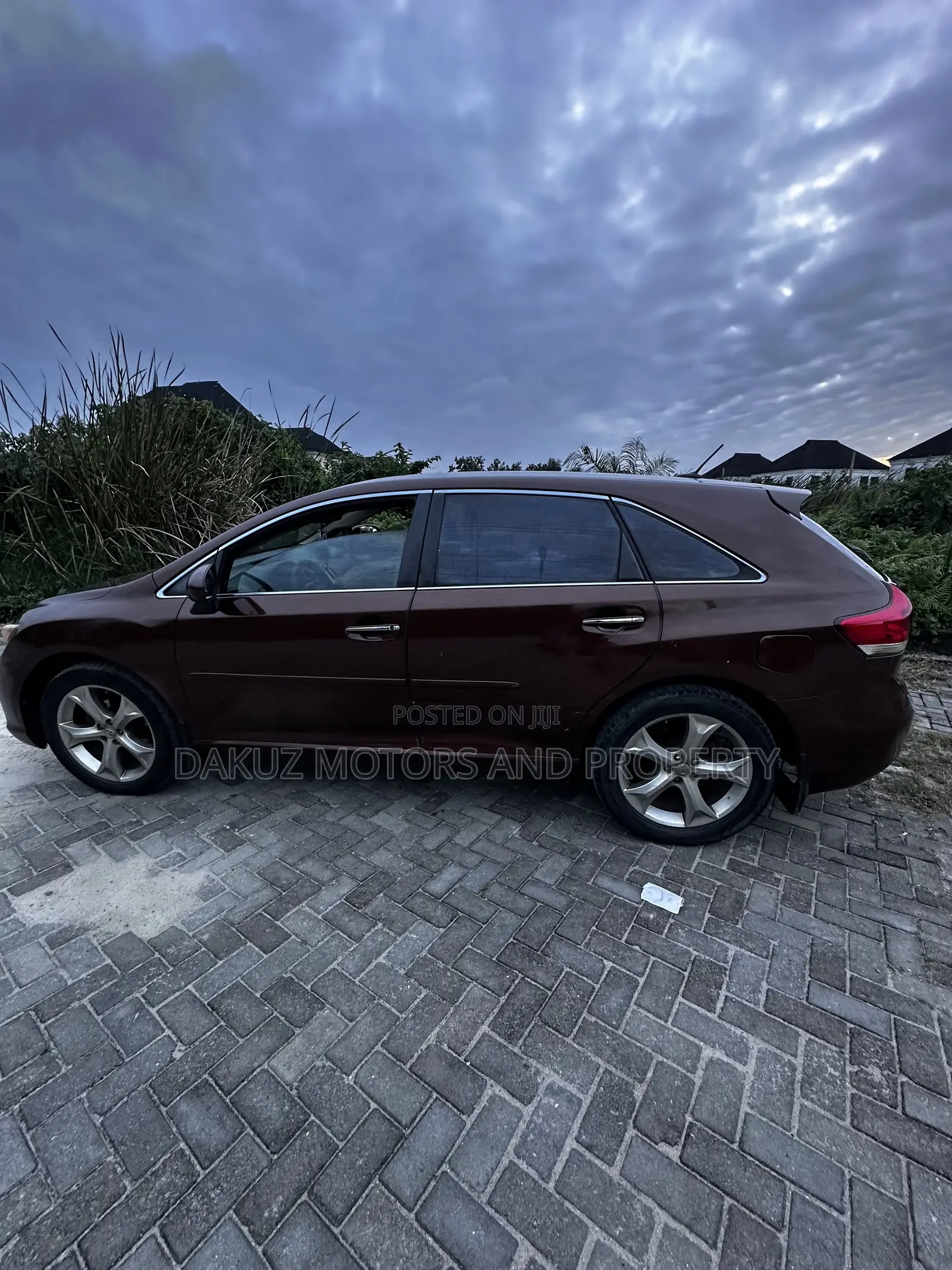 Toyota Venza 2010 Brown