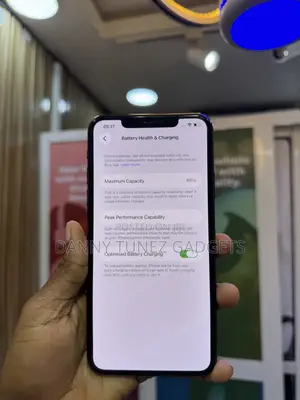 Apple iPhone 11 Pro Max 64 GB Green