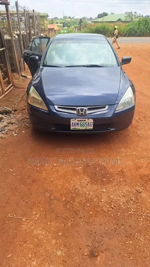 Honda Accord 2006 Blue
