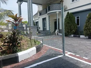 Furnished 5bdrm Duplex in Housing Estate, Osogbo for sale