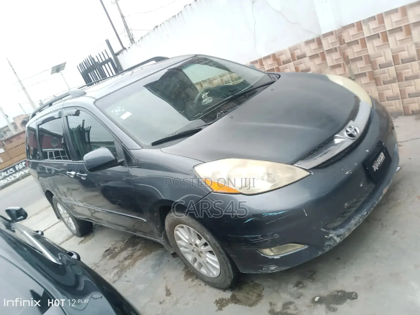 Toyota Sienna 2009 Gray