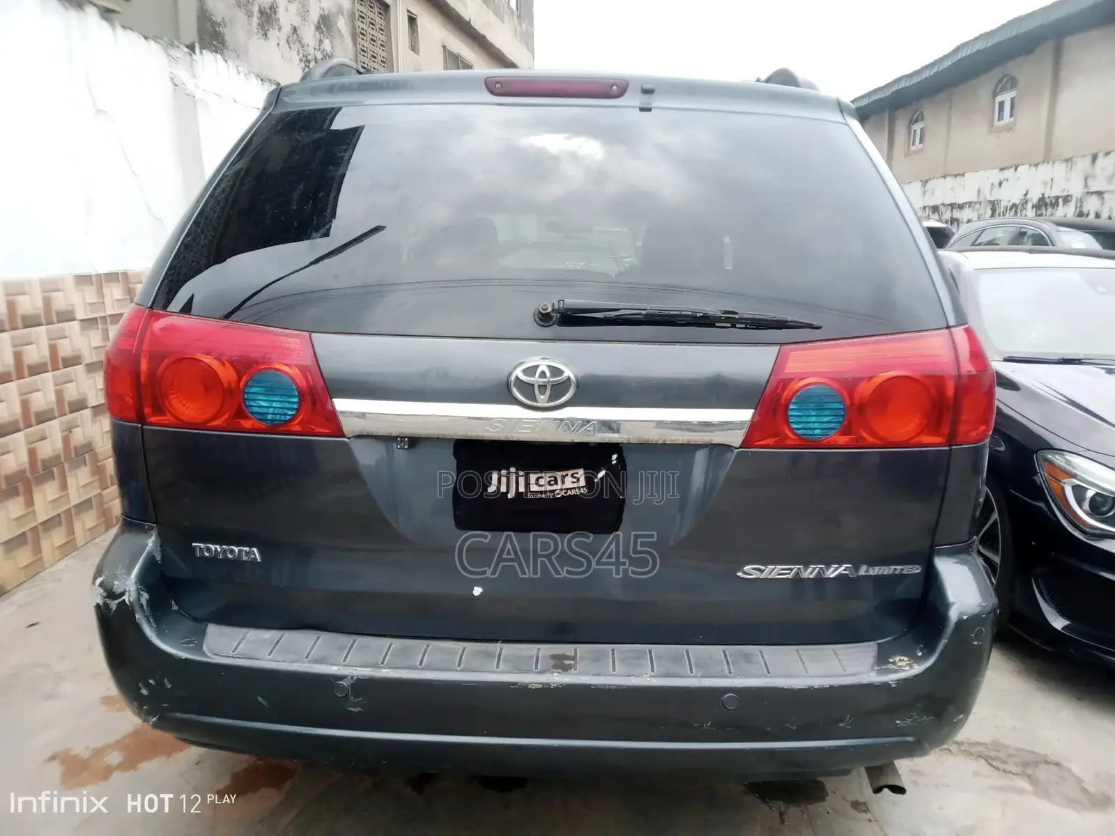 Toyota Sienna 2009 Gray