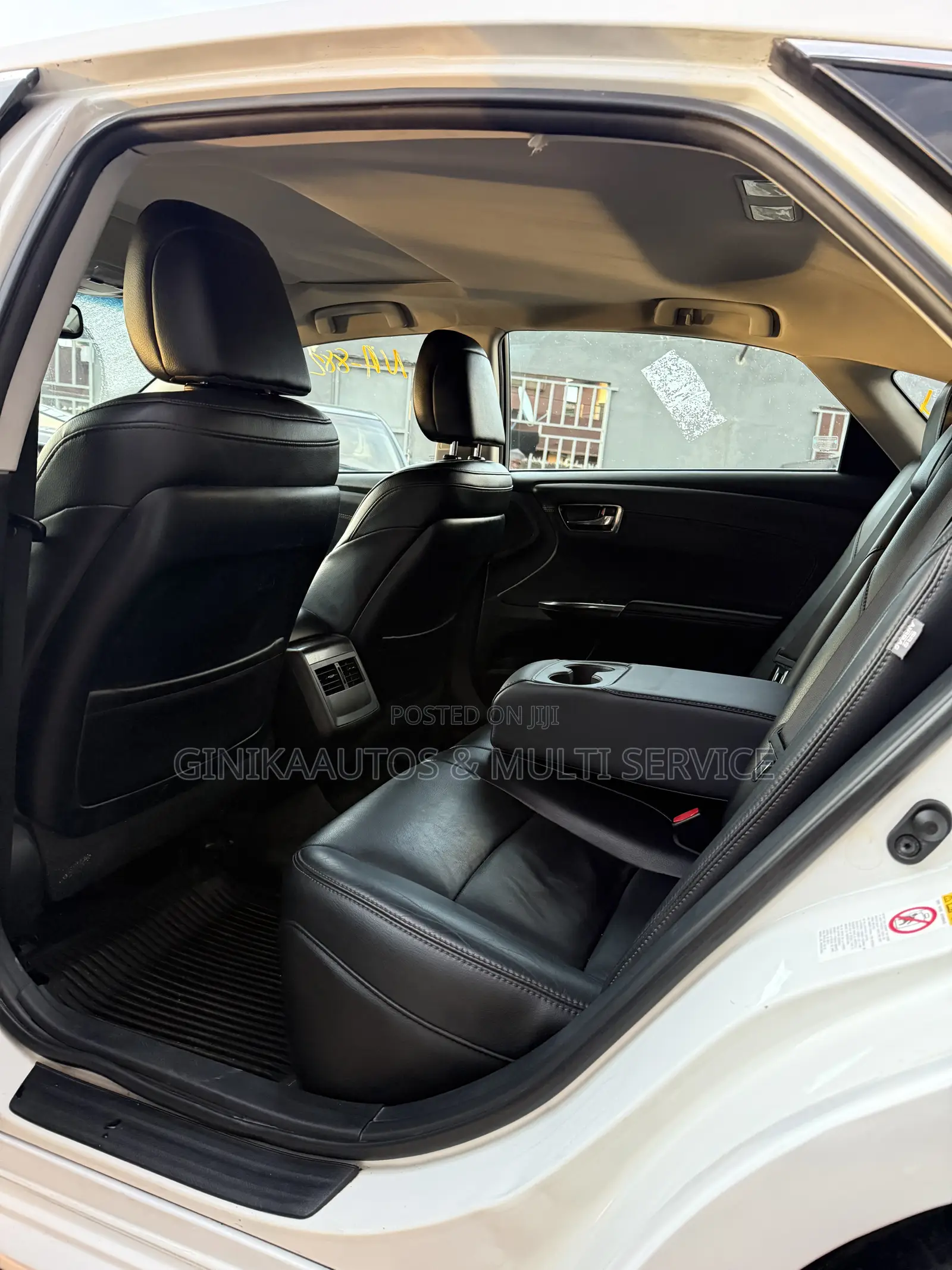 Toyota Avalon 2018 White