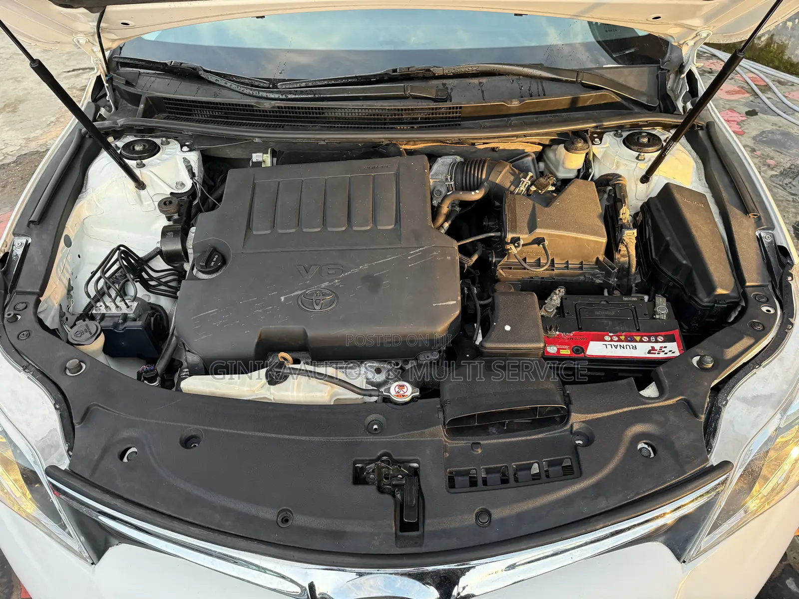 Toyota Avalon 2018 White