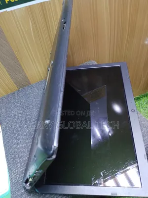 Laptop Toshiba Satellite C55 4GB Intel Celeron HDD 500GB