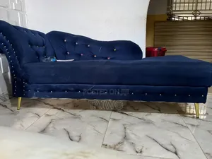 3 Seater Resting Chair