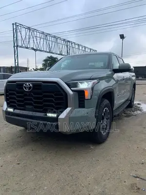 Toyota Tundra 2024 Pearl