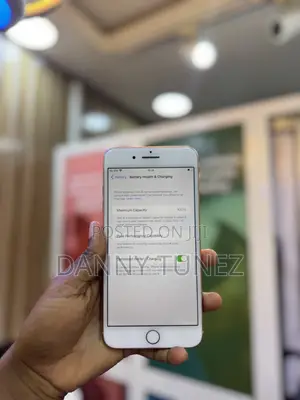 Apple iPhone 8 Plus 64 GB Gold