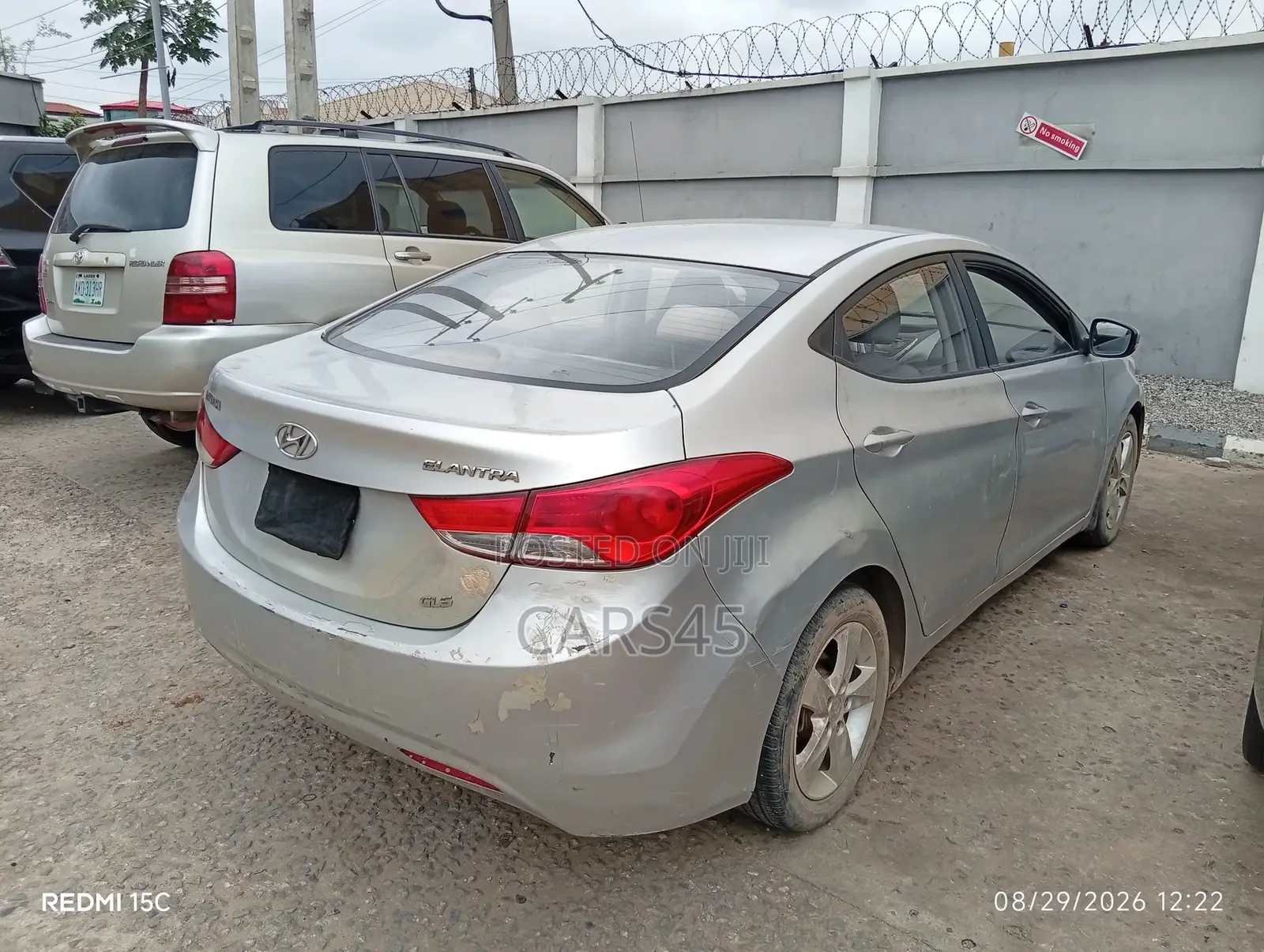 Hyundai Elantra 2013 Silver