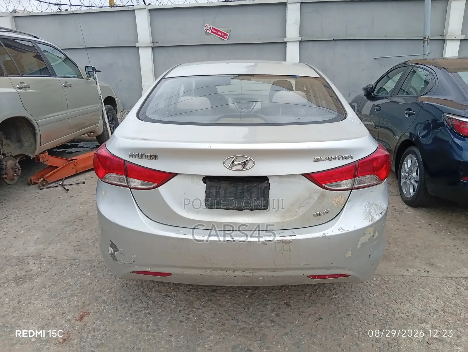 Hyundai Elantra 2013 Silver