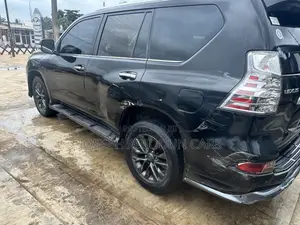 Lexus GX 460 2010 Black