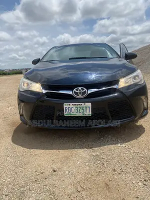 Toyota Camry 2016 Black