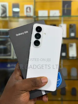 New Samsung Galaxy s26 256 GB White