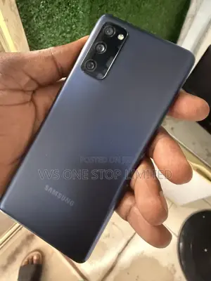 Samsung Galaxy S21 5G 128 GB Gray
