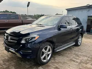 Mercedes-Benz GLE-Class 2017 Blue