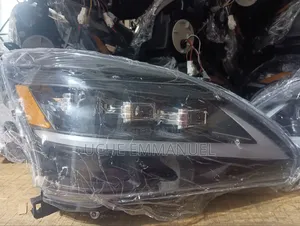Headlight 3 Torch Nike Down Daylight for Rx330 Brand New