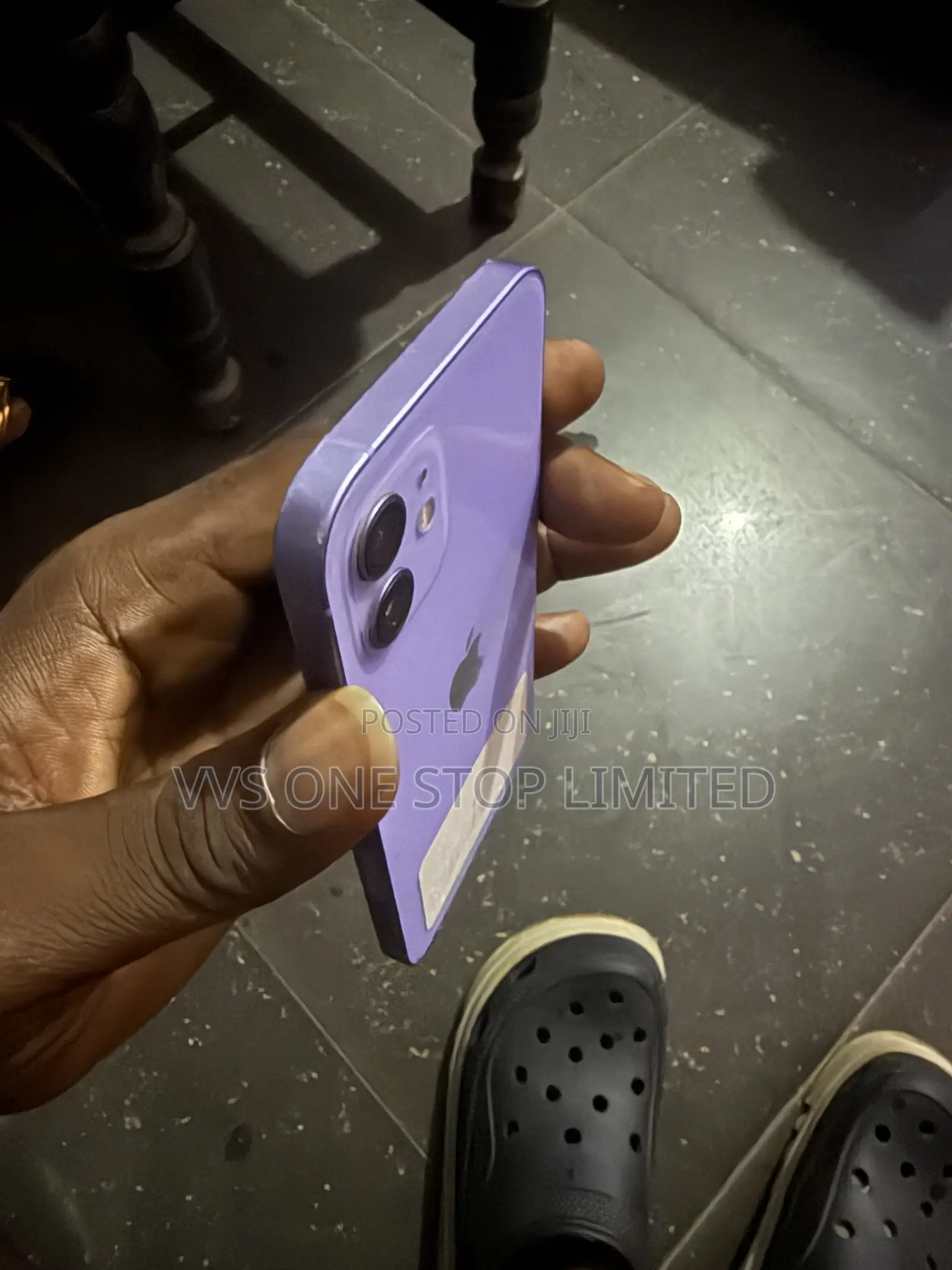 Apple iPhone 12 64 GB Purple
