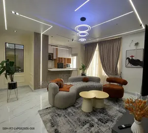 2bdrm Apartment in Lekki Phase 1 for rent