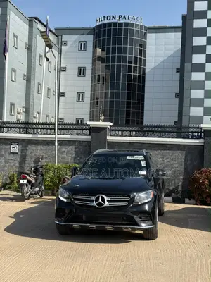 Mercedes-Benz GLC-Class 2016 Black