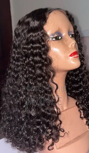 18 Inches Pixie Curls