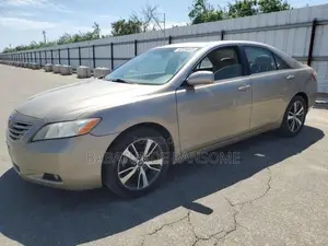 Toyota Camry 2.4 XLE 2008 Gold