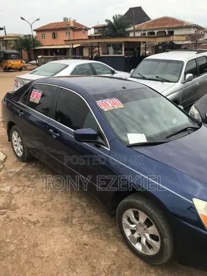 Honda Accord 2005 Blue