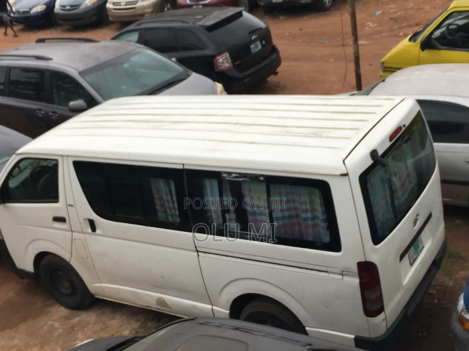 Toyota HiAce 2012 White