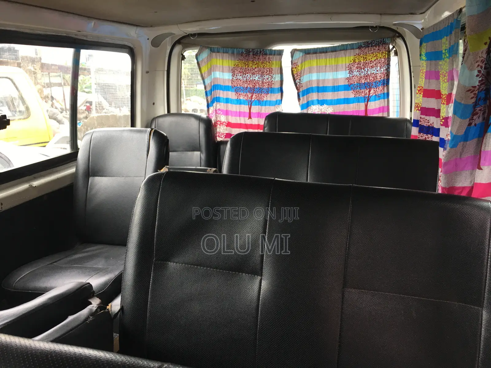 Toyota HiAce 2012 White