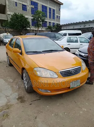 Toyota Corolla 2007 Yellow