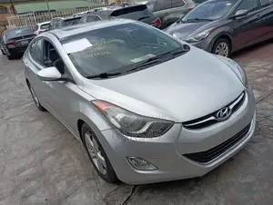 Hyundai Elantra 2013 Silver