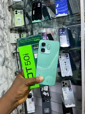 Infinix Hot 50i 128 GB Blue