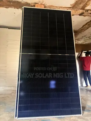 650w Jinko Bifacial Panel