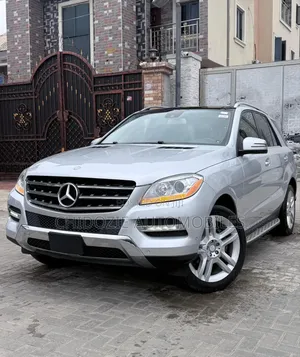 Mercedes-Benz M Class 2015 Silver