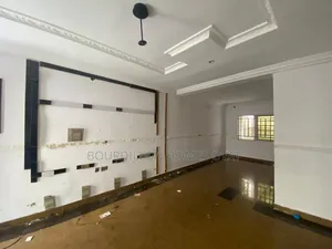 2bdrm Apartment in Osapa London Lekki for rent