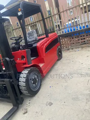 Fork Lift 5tons