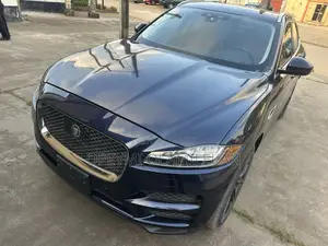 Jaguar F-Pace 2020 Blue