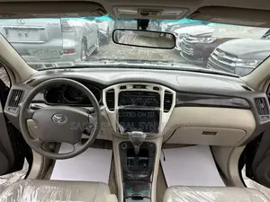 Toyota Highlander Limited V6 2005 Black