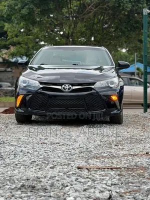 Toyota Camry 2016 Black
