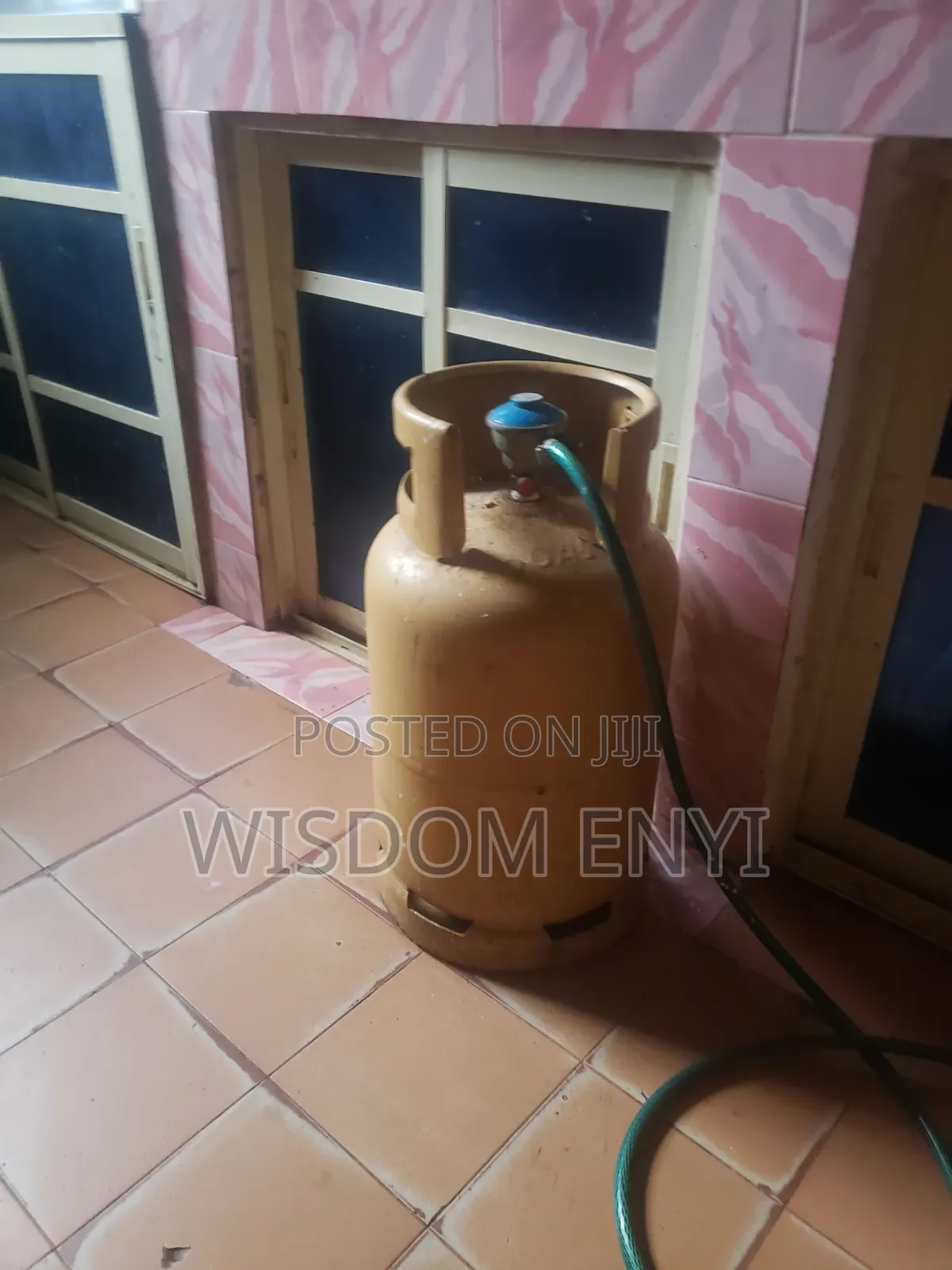 Gas Cylinder