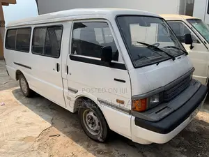 Mazda E2000 1999 White