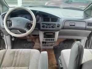 Toyota Sienna 2003 Beige