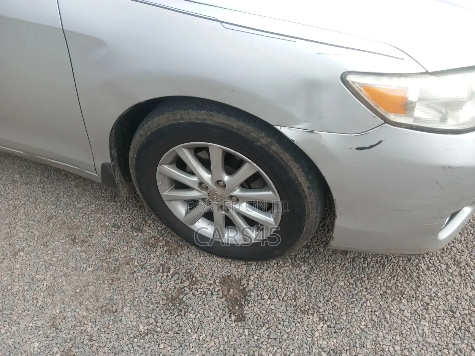 Toyota Camry 2011 Silver