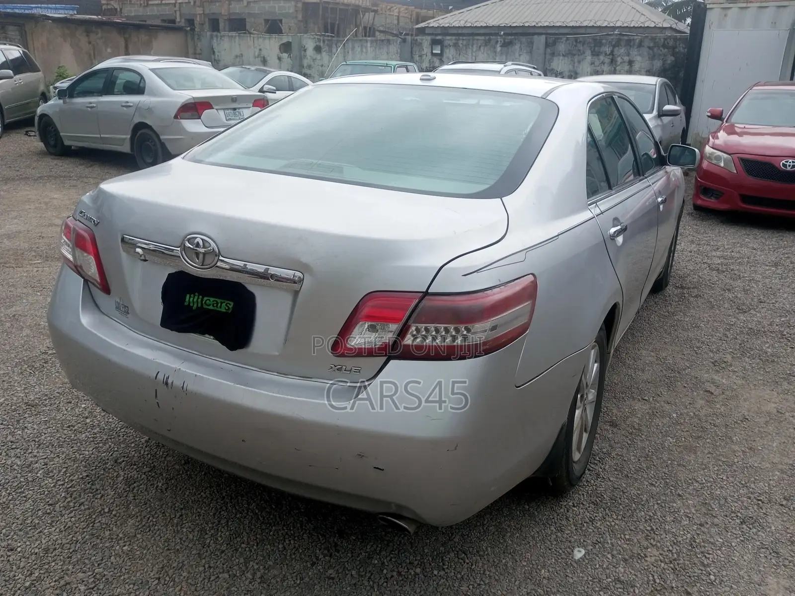 Toyota Camry 2011 Silver