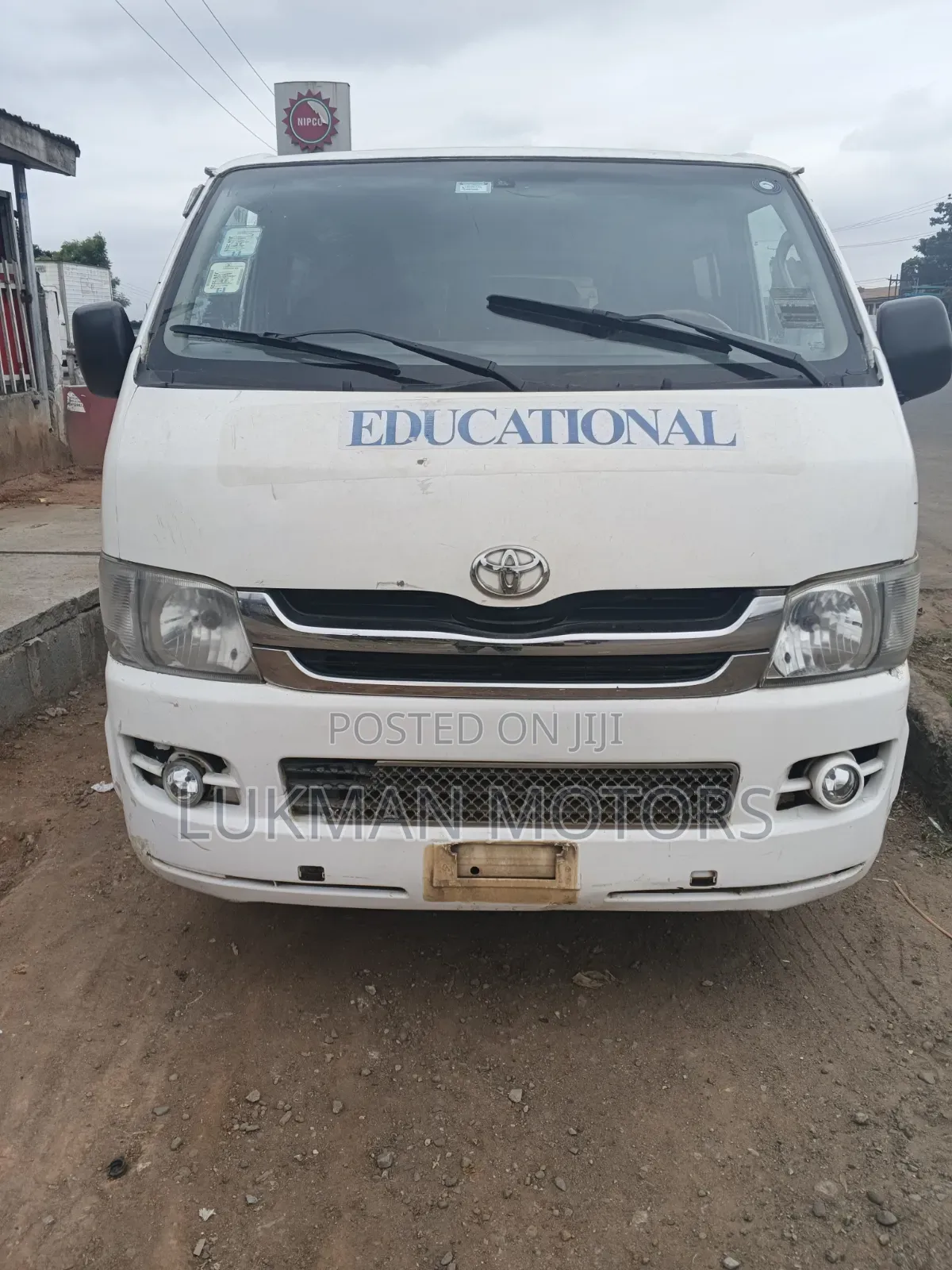 Toyota HiAce 2008 White