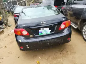 Toyota Corolla 2009 Black