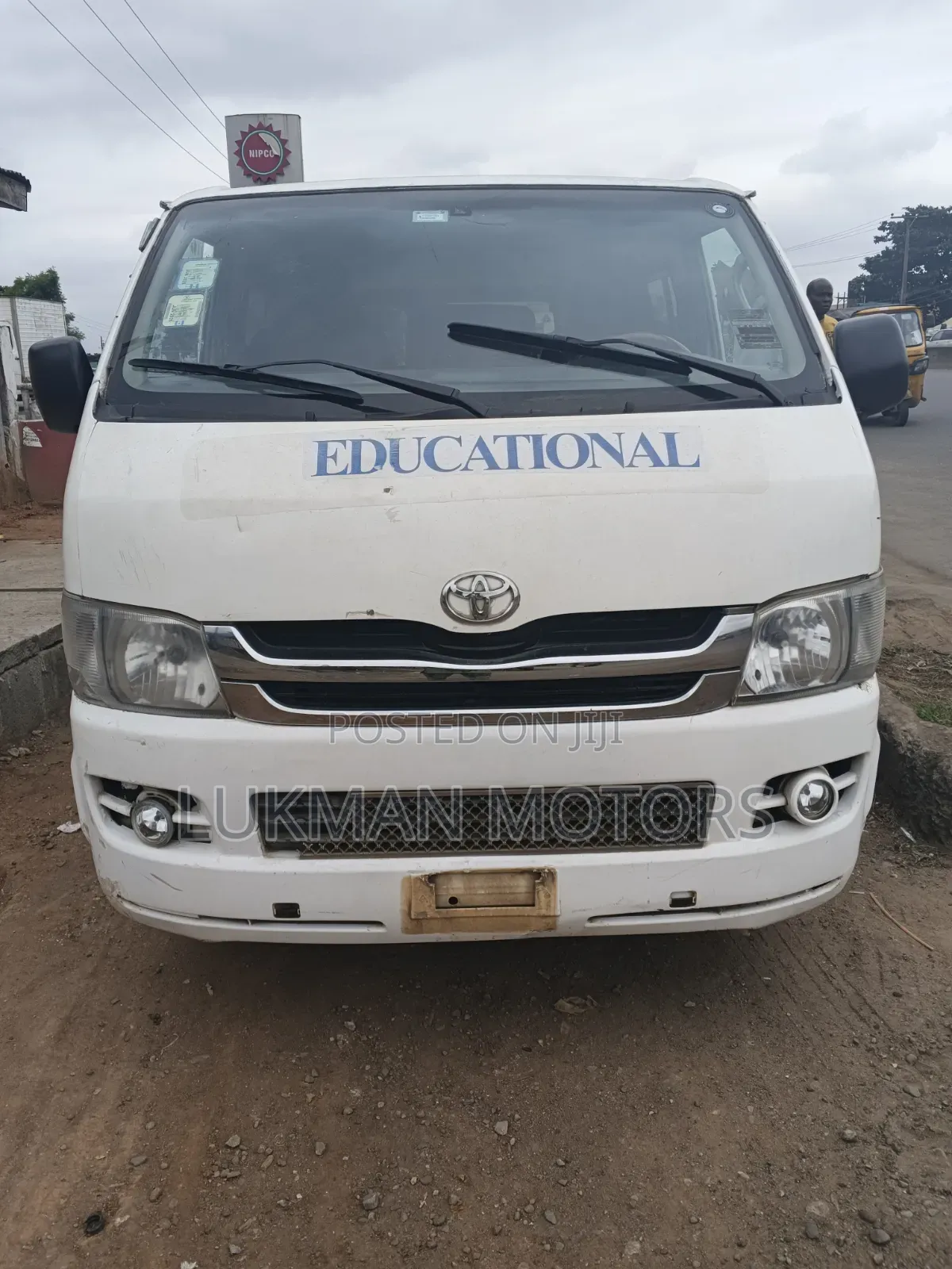 Toyota HiAce 2008 White