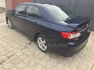 Toyota Corolla S 4dr Sedan (1.8L 4cyl 4A) 2012 Blue