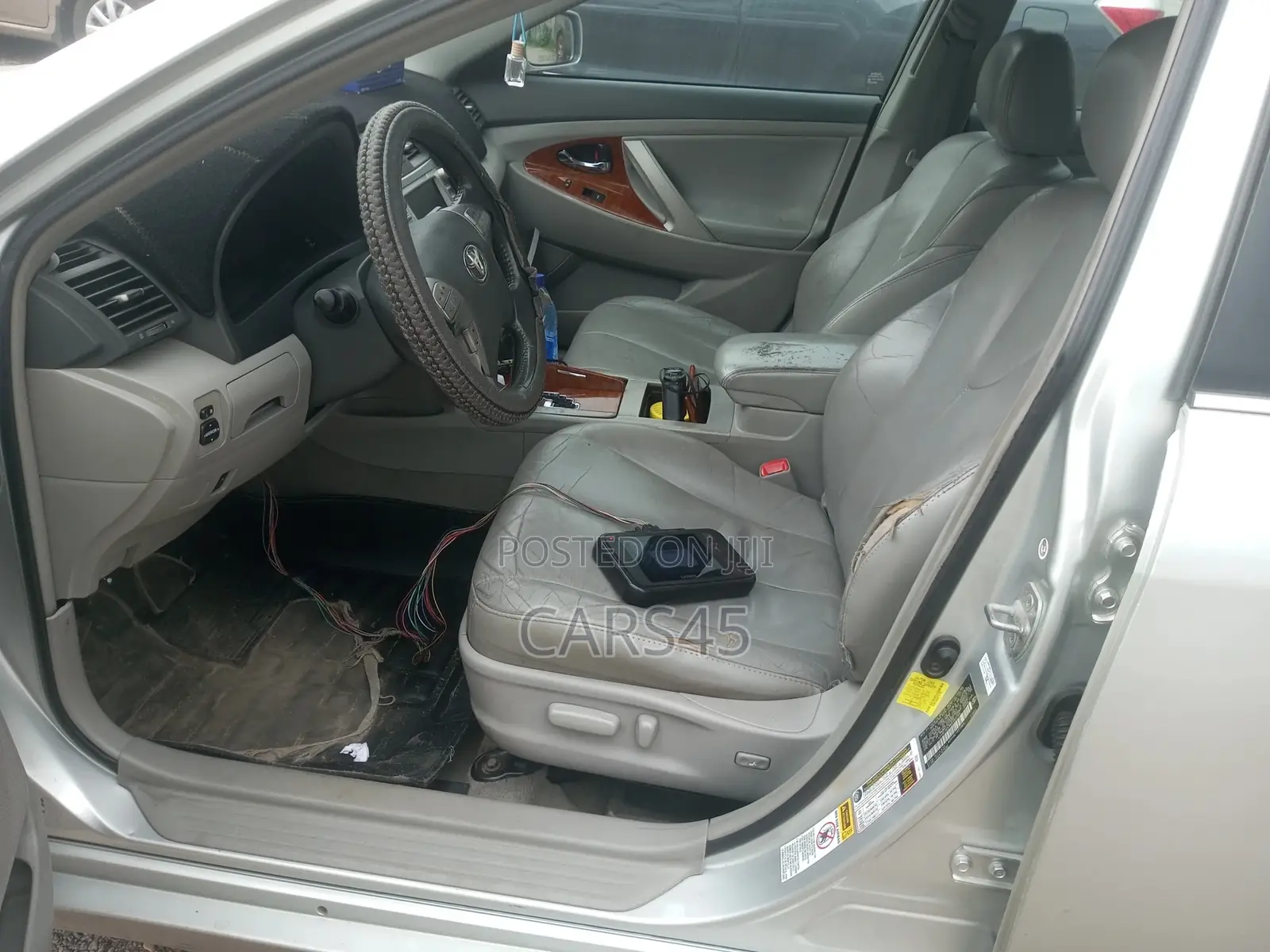 Toyota Camry 2011 Silver