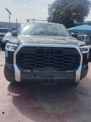 Toyota Tacoma 2025 Black